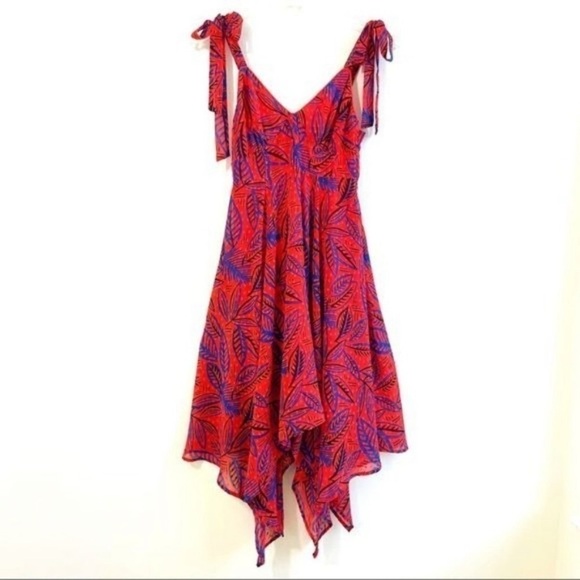 Alexis NWT handkerchief Red and Blue Floral Midi Dress Size 3X - Picture 4 of 16